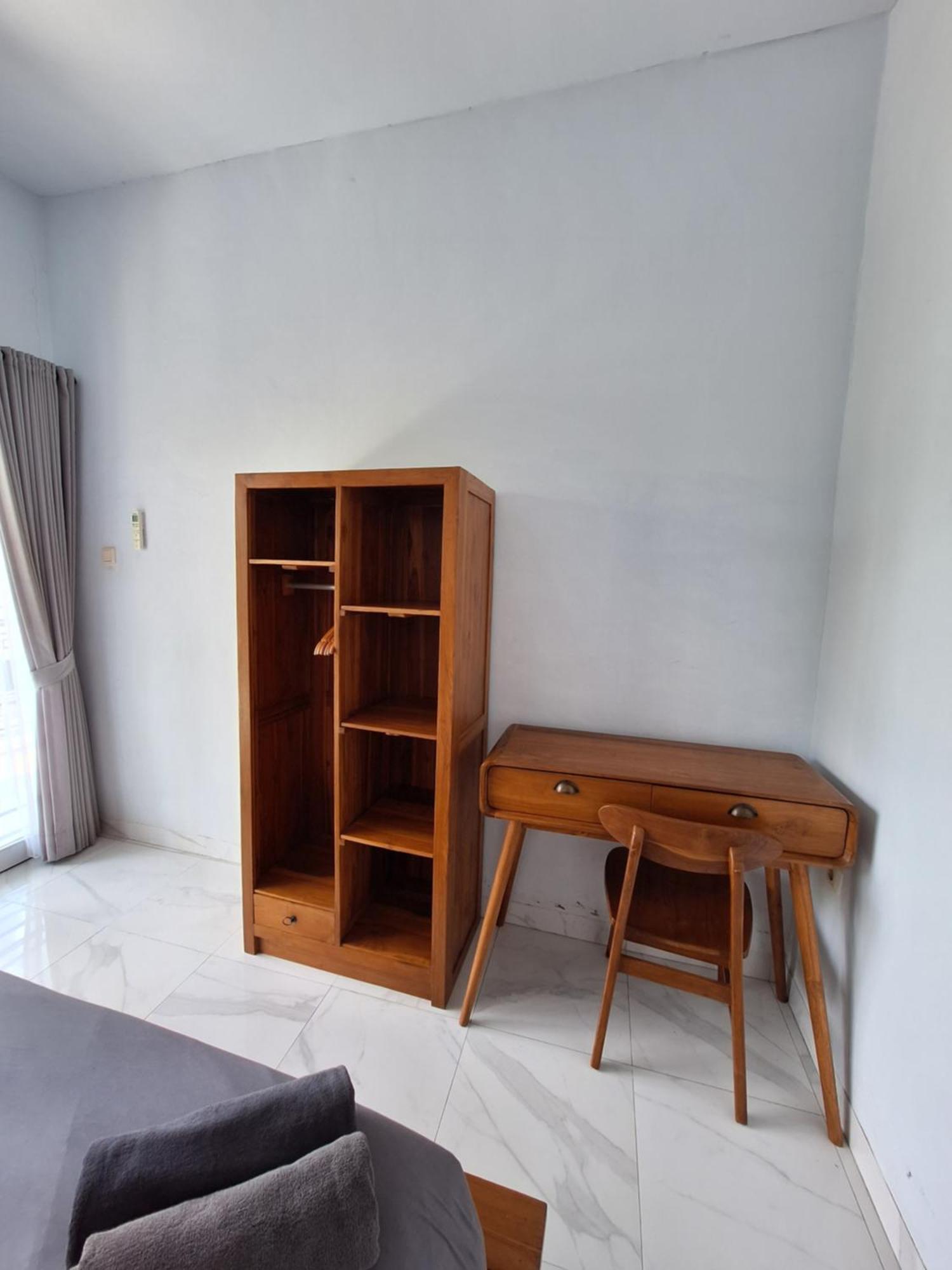 Bonewood Guesthouse Canggu  Exterior photo