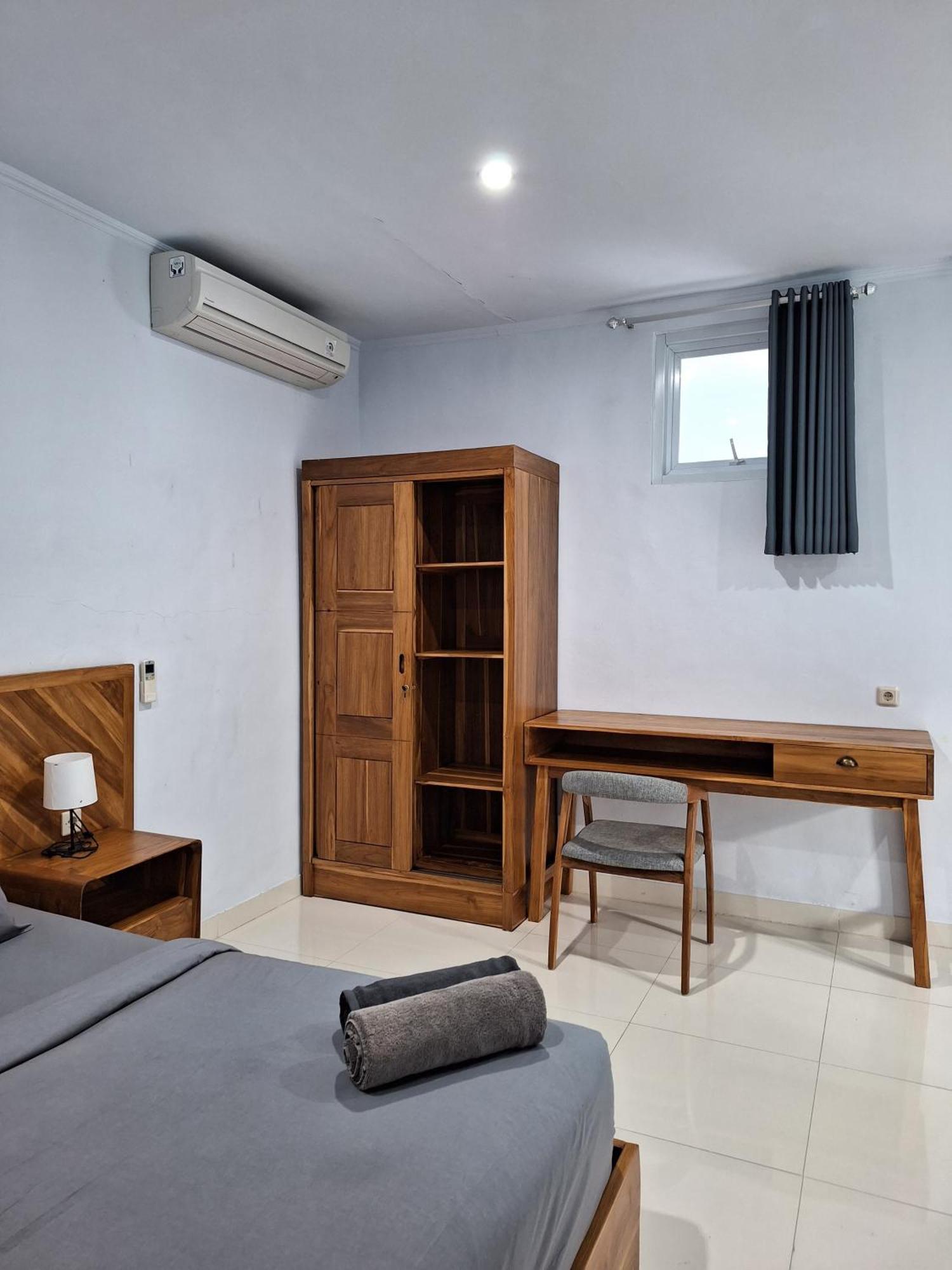 Bonewood Guesthouse Canggu  Exterior photo